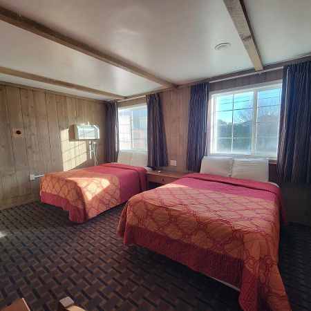 بيشوب Townhouse Motel المظهر الخارجي الصورة