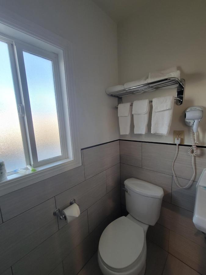 بيشوب Townhouse Motel المظهر الخارجي الصورة