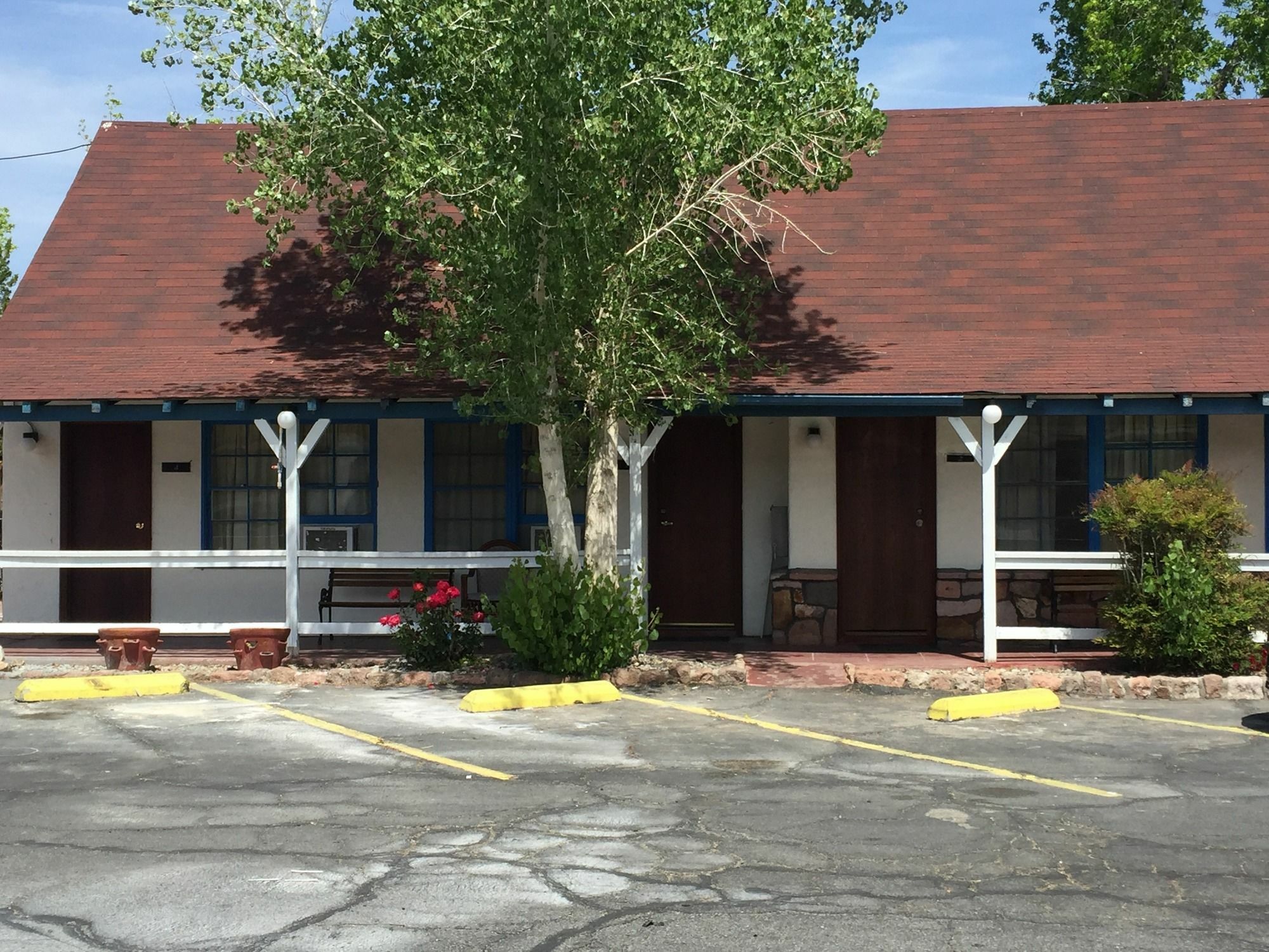 بيشوب Townhouse Motel المظهر الخارجي الصورة